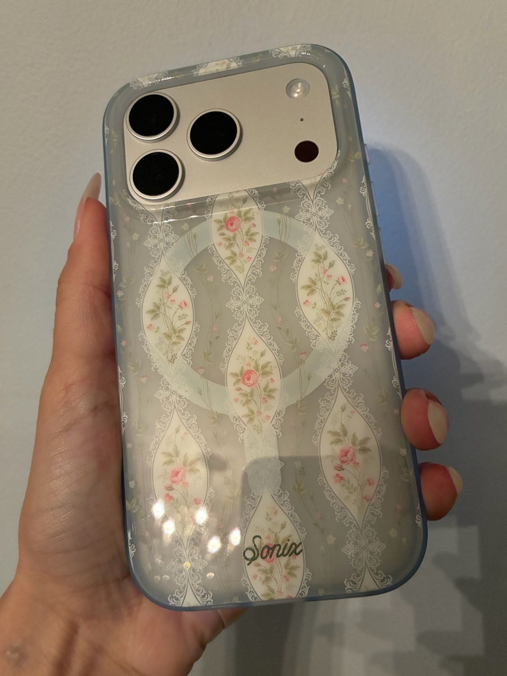 Sonix Floral iPhone 17 Pro Phone Case